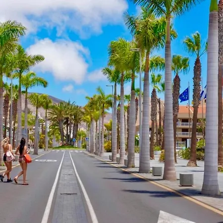 Bluebird Luxury In Americas Апартаменты