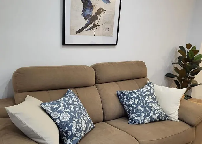 Bluebird Luxury In Americas